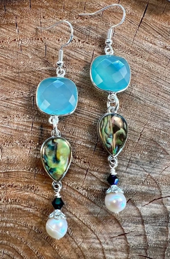 Chalcedony Pearl Earring