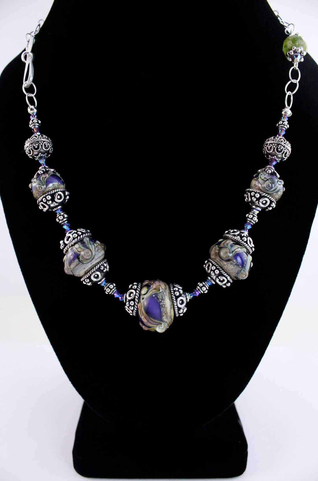 The Majestic Glass Necklace