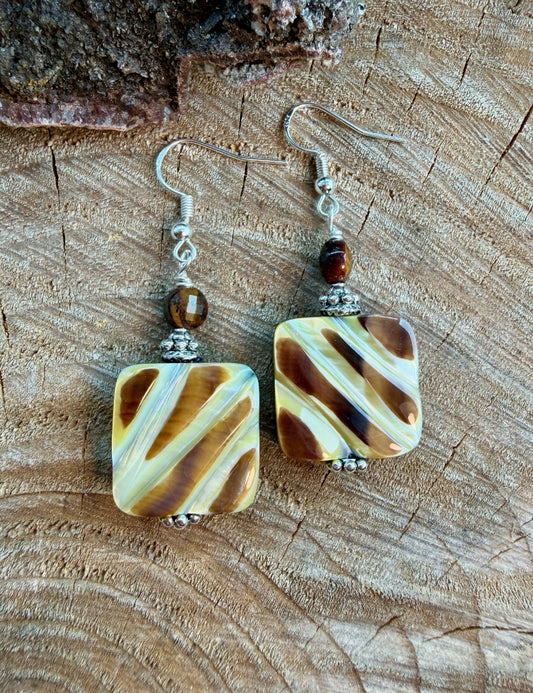 Summer Meets Autumn Shells