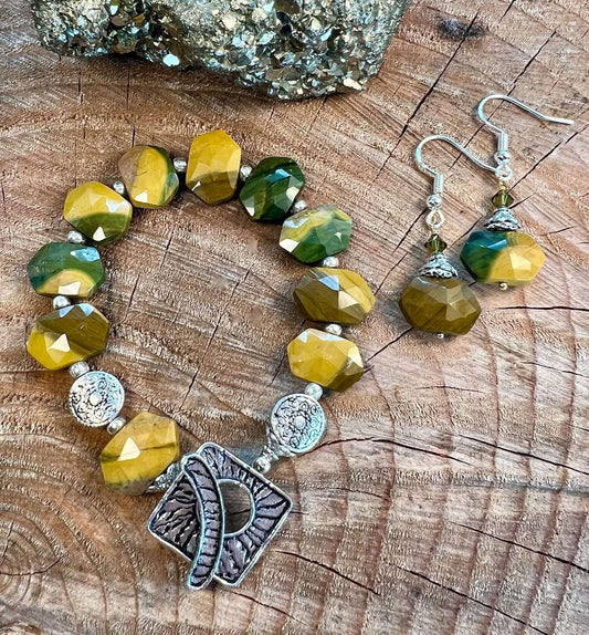Yellow Green Bracelet and Earring Set