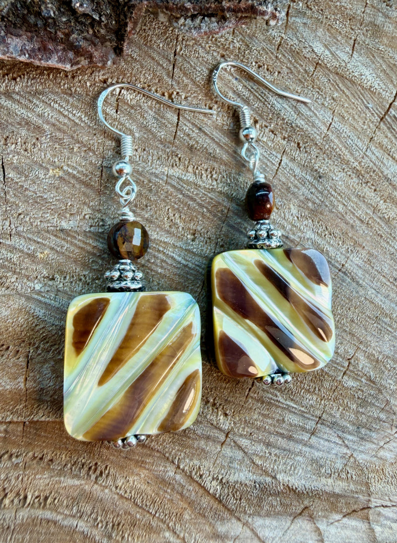 Summer Meets Autumn Shells