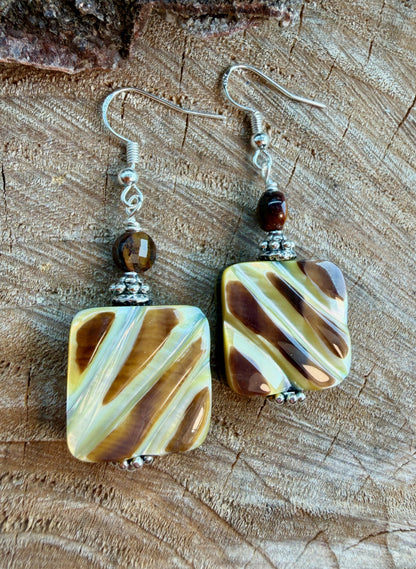 Summer Meets Autumn Shells
