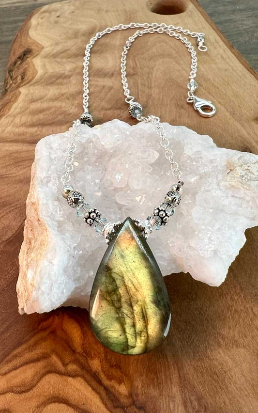 Simply Labradorite Necklace