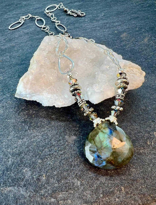 The Labradorite Necklace