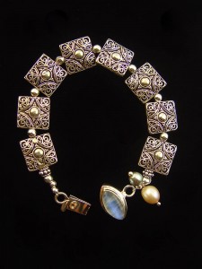 Moon Shine Bracelet Image