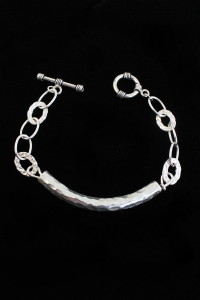 The Swing Bracelet