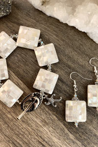 The Mother of Pearl Bracelet