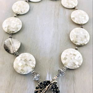 White Sands Necklace