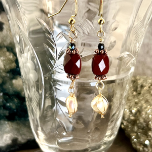 The Mookaite Pearl Earring