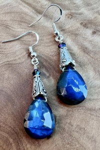 The Blue Labradorite Earring