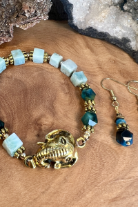 Larimar and An Elephant